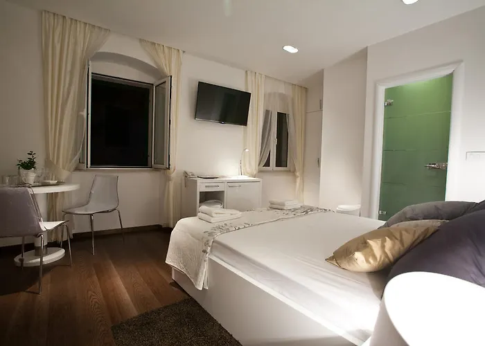 Speruna Luxury Спліт